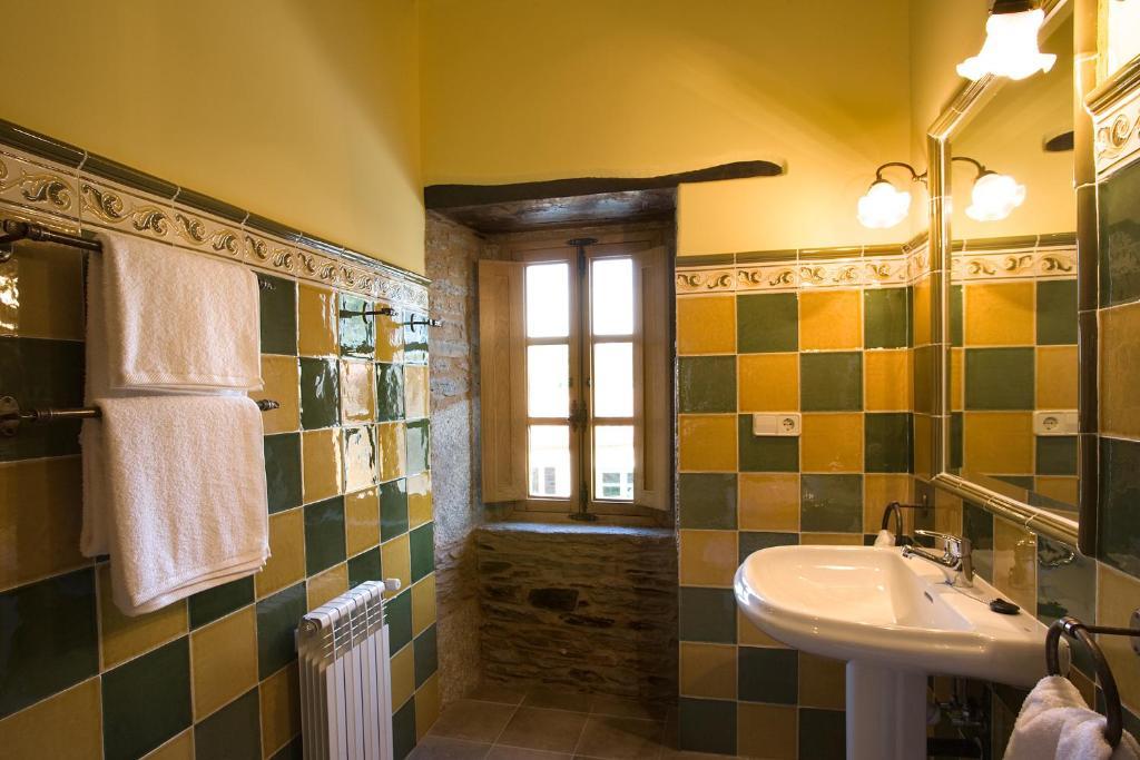 Pazo Santa Maria Hotel Arzúa Szoba fotó